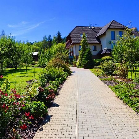 Penzion Pod Hradem Potštejn Exterior foto