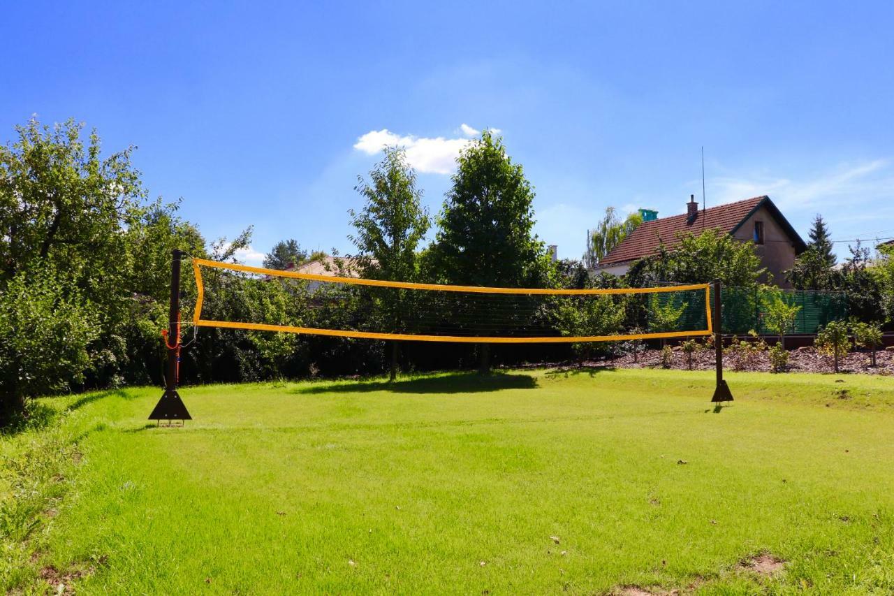 Penzion Pod Hradem Potštejn Exterior foto
